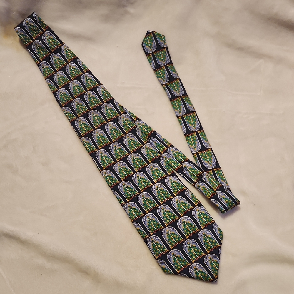 Men's HOLIDAYS By MMG, Christmas, Stylish Festive Christmas Tree Patterned Tie